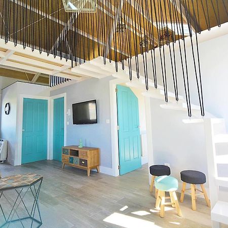 Galihost - Apartamentos Mamuela Ribadumia ภายนอก รูปภาพ