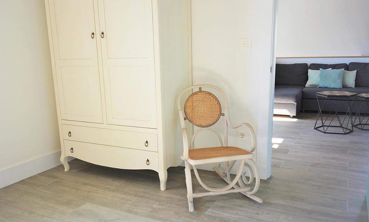 Galihost - Apartamentos Mamuela Ribadumia ภายนอก รูปภาพ