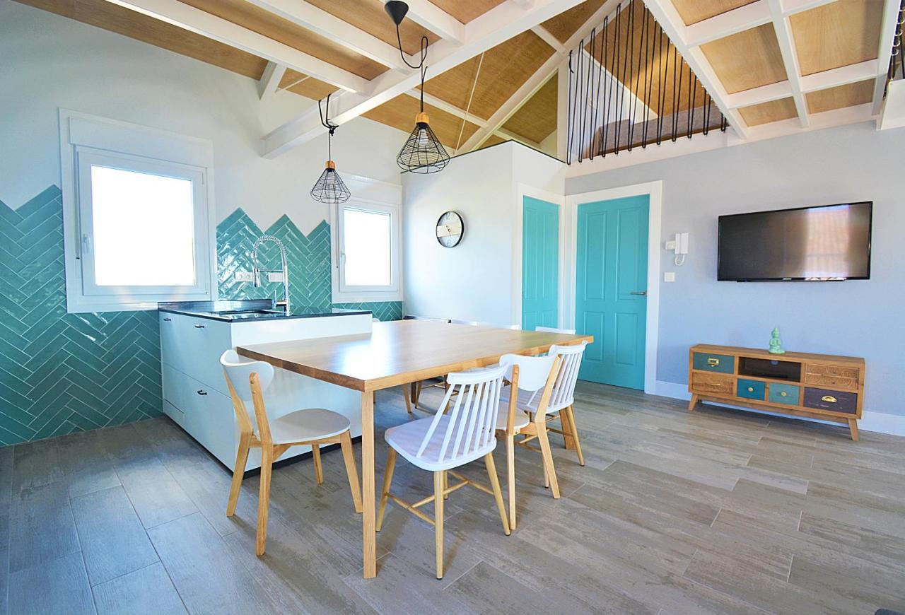 Galihost - Apartamentos Mamuela Ribadumia ภายนอก รูปภาพ
