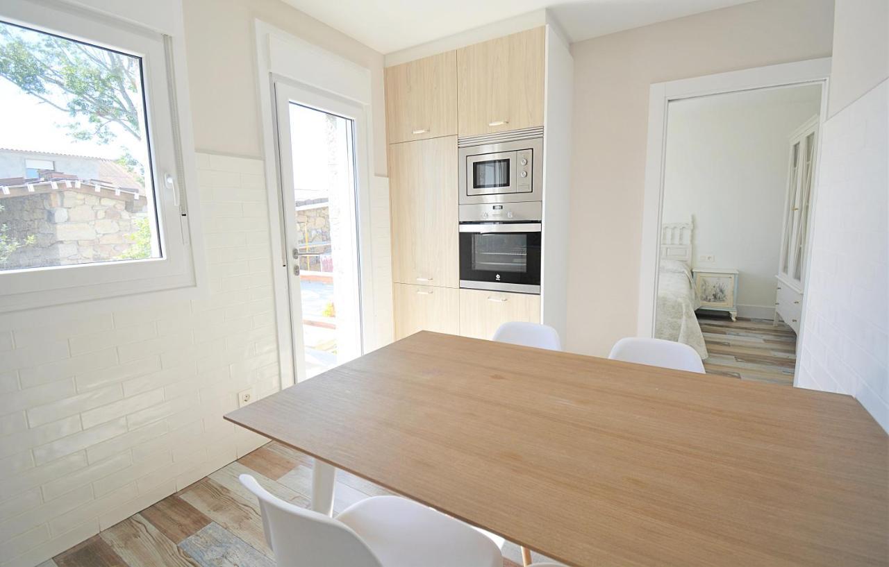 Galihost - Apartamentos Mamuela Ribadumia ภายนอก รูปภาพ