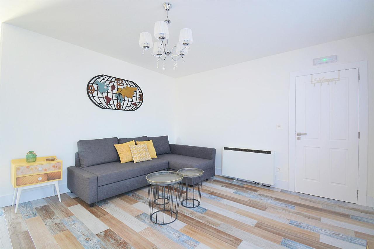 Galihost - Apartamentos Mamuela Ribadumia ภายนอก รูปภาพ