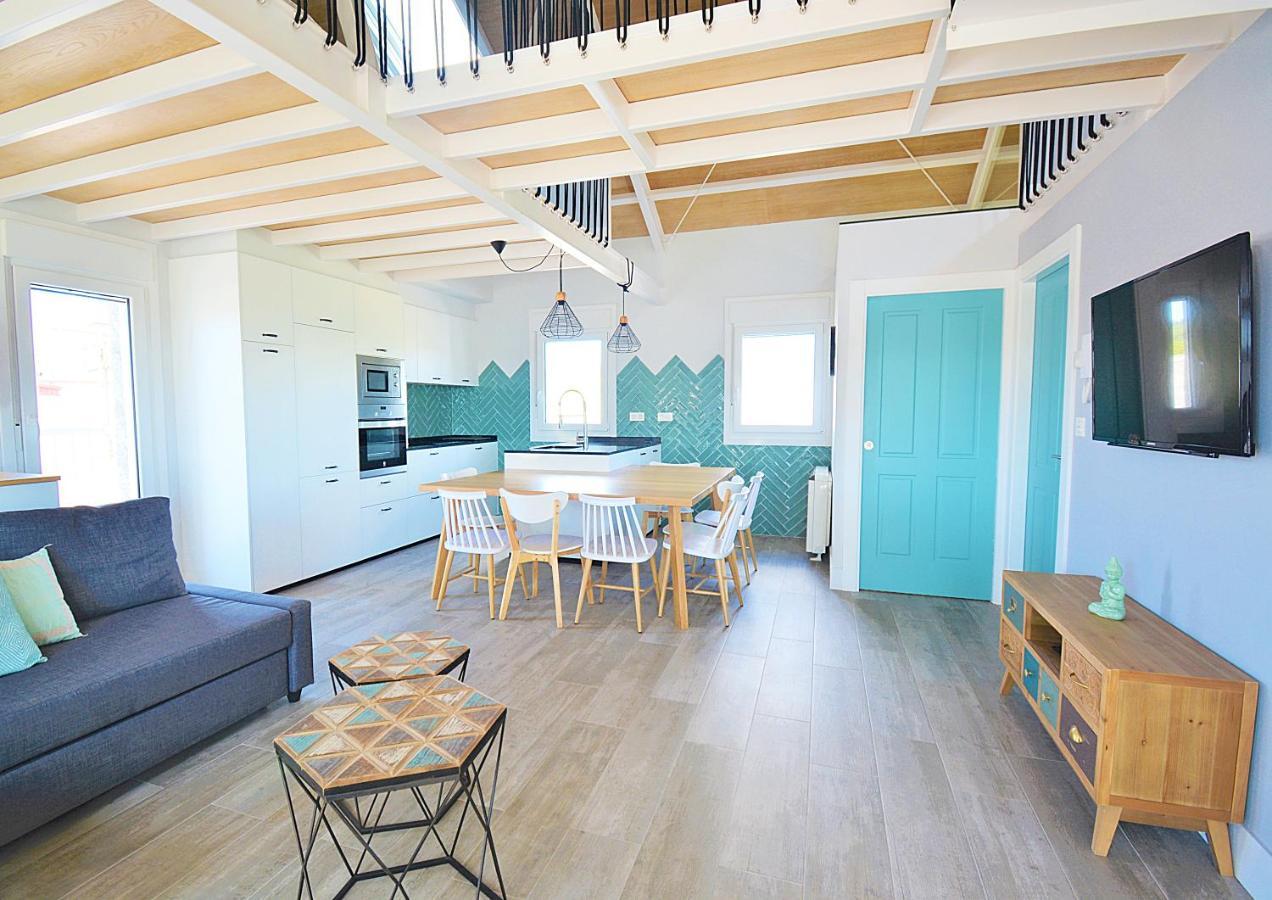 Galihost - Apartamentos Mamuela Ribadumia ภายนอก รูปภาพ