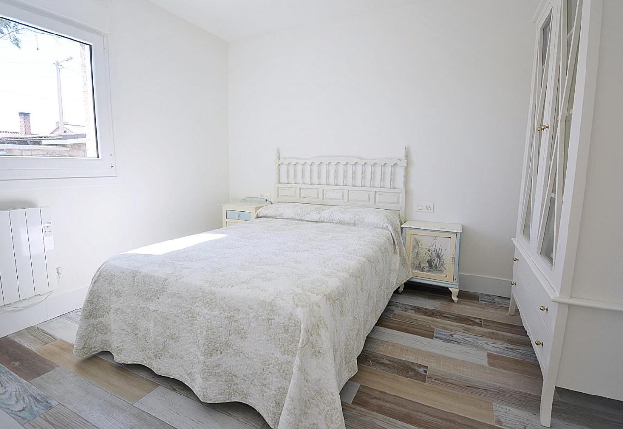 Galihost - Apartamentos Mamuela Ribadumia ภายนอก รูปภาพ